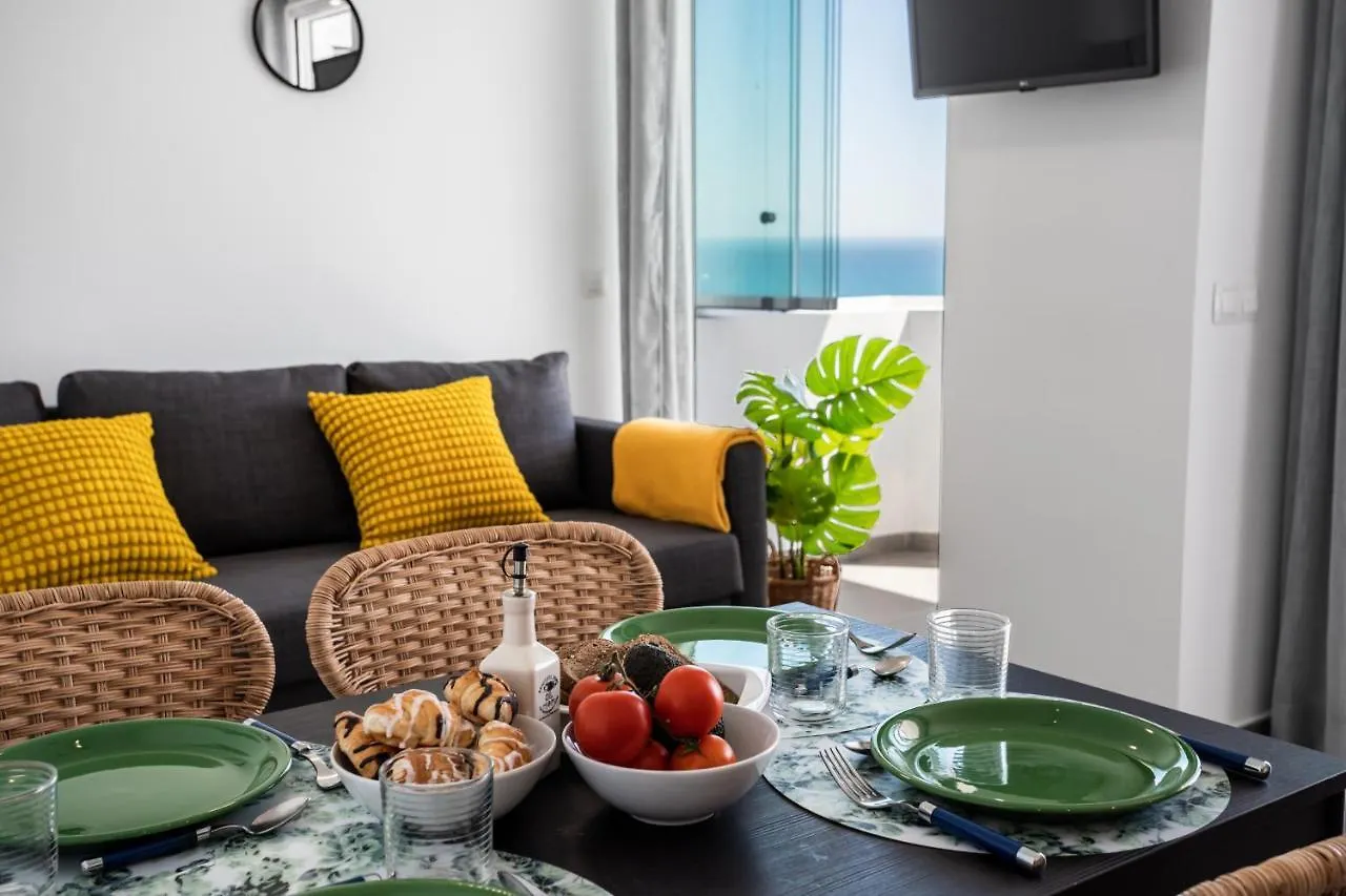 Sur Suites Palmeras 10 Fuengirola Spain